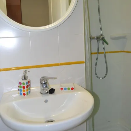 Apartment Faro 2 Locdenia